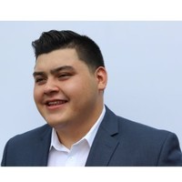 urbanXtracts Employee Omeed Turan's profile photo