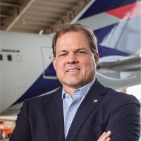 LATAM Airlines Employee Manuel van Oordt Fernandez's profile photo