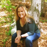 Boston University School of Medicine Employee Robin MacDonald's profile photo