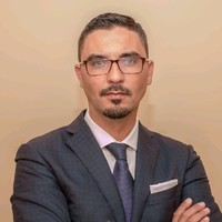 Luca Vezzani Email