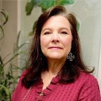 Elizabeth Krawczyk Email & Phone Number