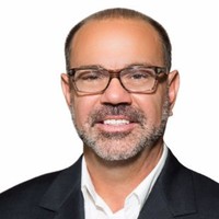 Colliers International Employee Ian Devries's profile photo