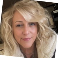Jennifer Kelly Email & Phone Number