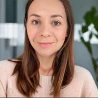 Anna Bergmann Email