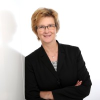 HUSS-VERLAG GmbH Employee Roxana Grabenhofer's profile photo