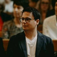 Mathias G. Email