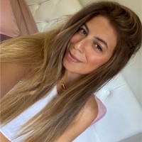 Aline Morais Email & Phone Number