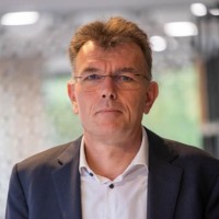 Chris van Winden Email