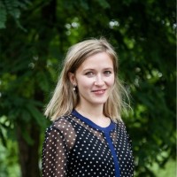 Julia Reulet Email & Phone Number