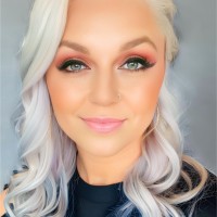 Herbalife Employee Amber Bird's profile photo