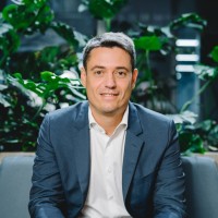 Email e telefono di Cyril Lamblard