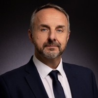 Rob de la Mare Email