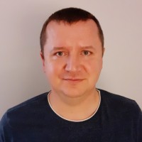 Marek Nowak Email