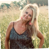 Escape LLC Employee Kimberly Reynolds's profile photo