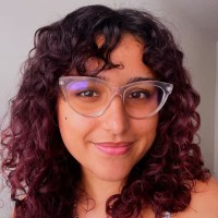 Isabela MacEdo Email