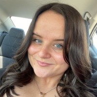 Isabella Mead Email