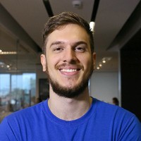 Thiago Farina Email