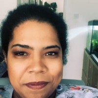 Lucinda Bowen Email