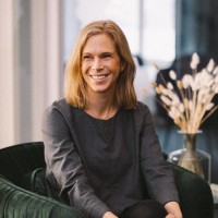 Jenny Coquet Email & Phone Number