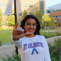 Walgreens Employee Frida Medina's profile photo