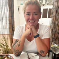 Social-Hire.com Employee Becky Storey's profile photo