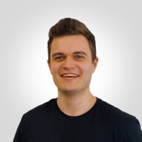 Benjamin Zäh Email