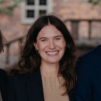 Hanna Axhamre Email