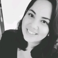 Viviane S. Email