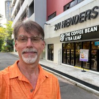 The Coffee Bean & Tea Leaf® Employee Jay Isais's profile photo