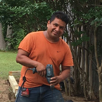 Juvenal Garcia Email