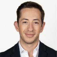 Luis Bedoya Email