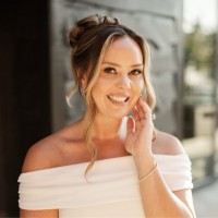Jessica Kozak Email & Phone Number