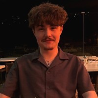 Oliver Ellis Email