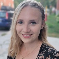 Alexandra Robertson Email