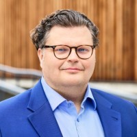 Martin Becker Email & Phone Number
