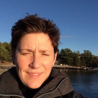 Caroline Åkerberg Email