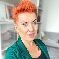 Katarzyna Banach Email