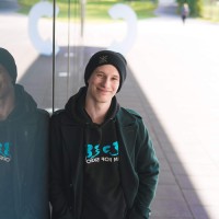 Alexander Weller Email