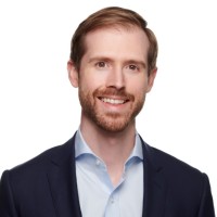 KKR Employee Robert Recer's profile photo