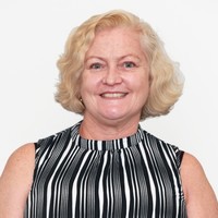 Kim Oakes Email