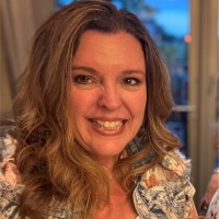 FirstCash Employee Kimberly Compton's profile photo