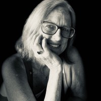 Quantum Energy Squares Employee Karin Thrift's profile photo