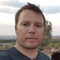 Noam Gross Email
