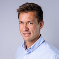 Zoltán Lohinai Email