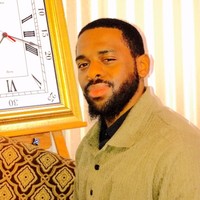 Yohannes Holdings Employee La Johnson's profile photo