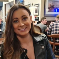 Email e telefono di Nicola Todd