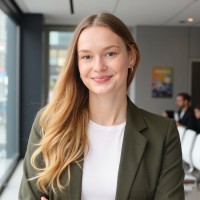 MS Shift, Inc. Employee Leyla Oeztuerk's profile photo
