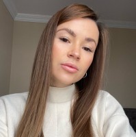 Alina Bozhok Email