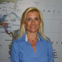 Dyknow Employee Ella Sherman's profile photo