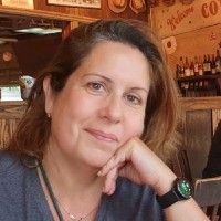 Elena Hernández Navarro Email